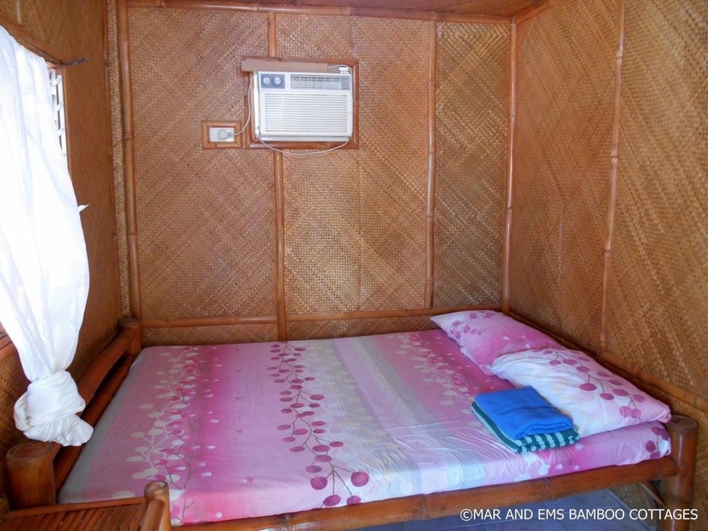 Pareja Tourist Inn Ostrov Malapascua Pokoj fotografie